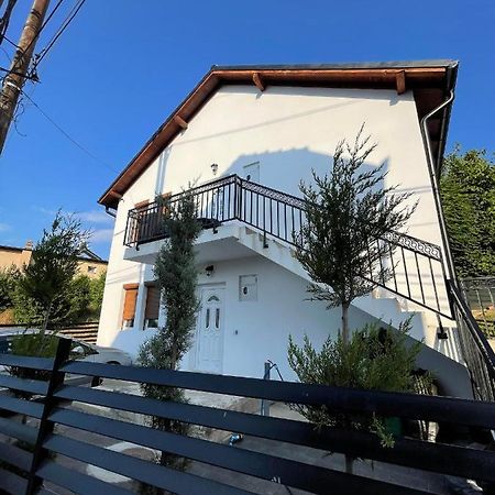 Rock Hostel Prishtinë Luaran gambar